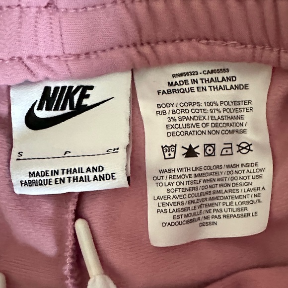 Nike Pink and Navy Tracksuit Size Small - Picture 2 of 6